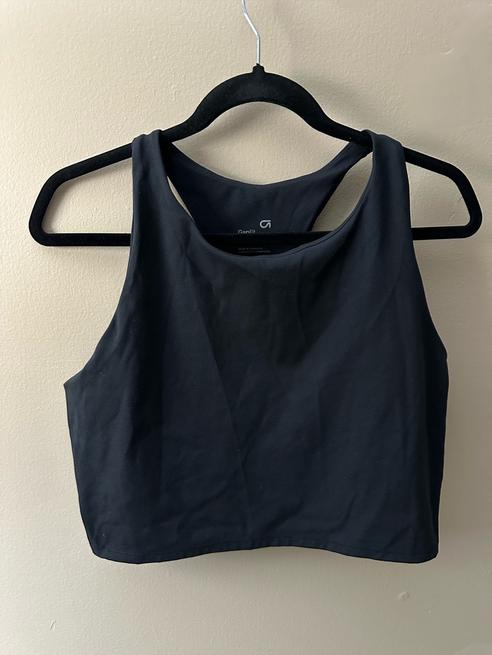 GapFit Black Racerback Cropped Activewear Tank Top - XL